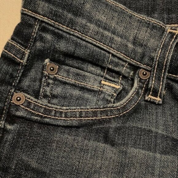 Women's 7 for all man kind crop‎ flare jeans - Picture 1 of 3